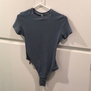 Skims bodysuit size small
